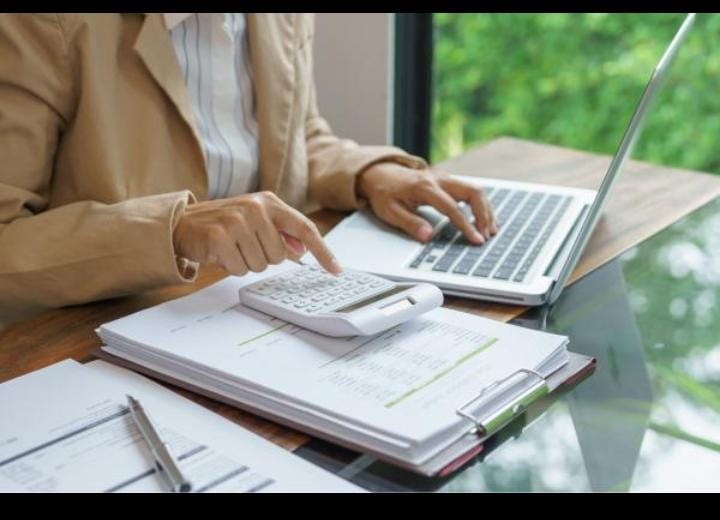 Contadora Pública · Licenciada en Administración